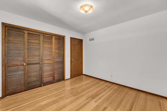 3011 Bruce DRIVE, Racine, WI 53404