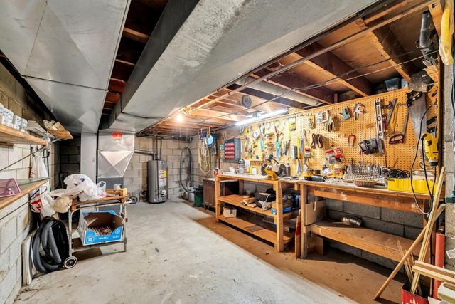 3011 Bruce DRIVE, Racine, WI 53404