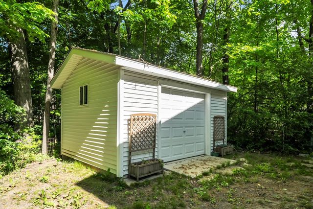 3011 Bruce DRIVE, Racine, WI 53404