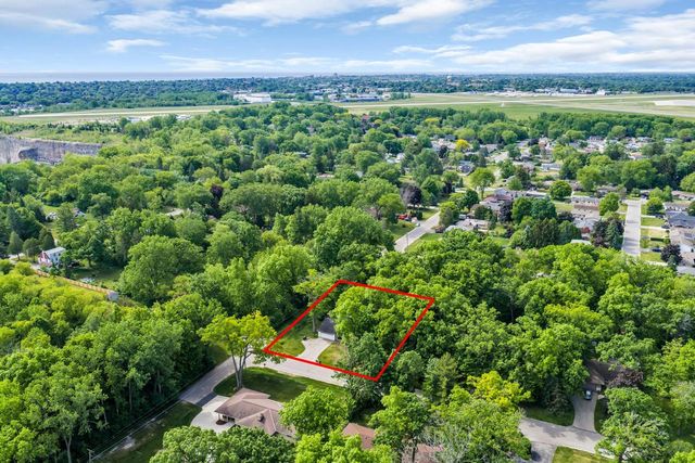 3011 Bruce DRIVE, Racine, WI 53404