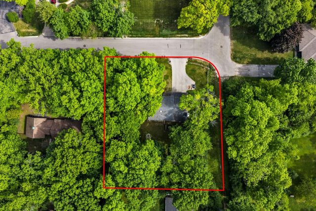 3011 Bruce DRIVE, Racine, WI 53404