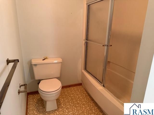 228 Bittersweet Lane, Mankato, MN 56001