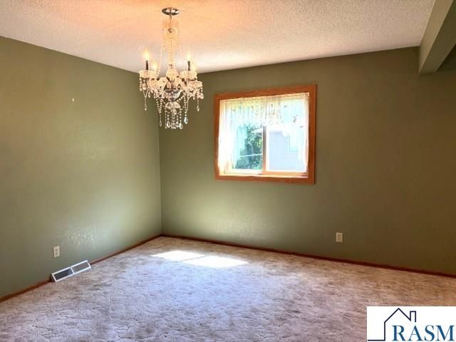 228 Bittersweet Lane, Mankato, MN 56001