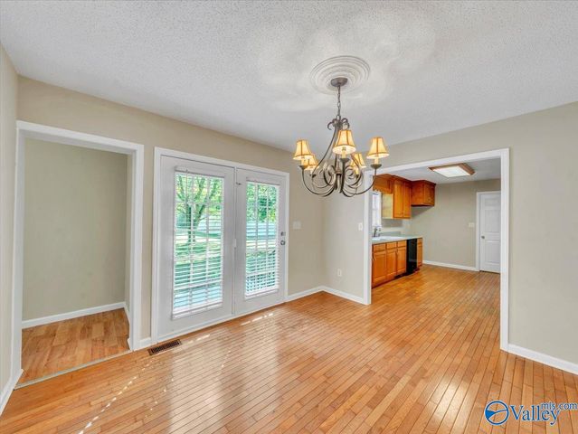 759 Carter Grove Road, Toney, AL 35773