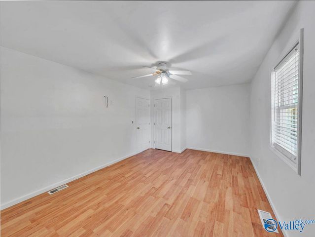 759 Carter Grove Road, Toney, AL 35773