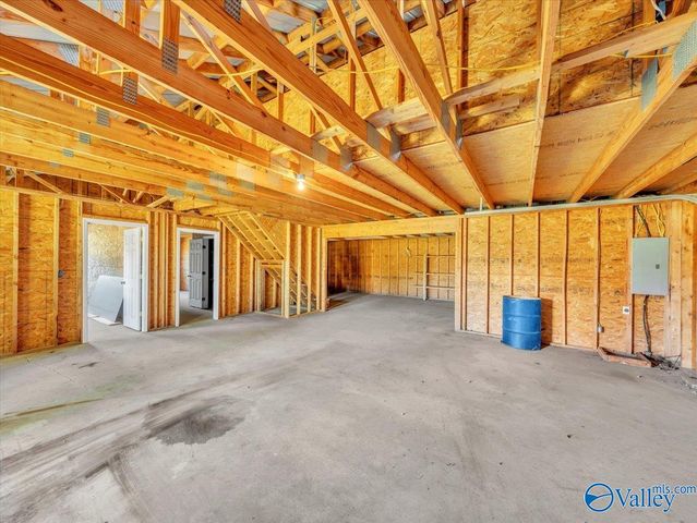 759 Carter Grove Road, Toney, AL 35773