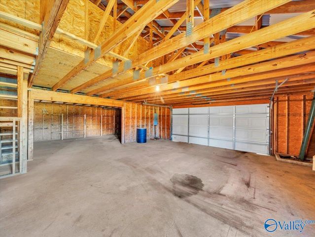 759 Carter Grove Road, Toney, AL 35773