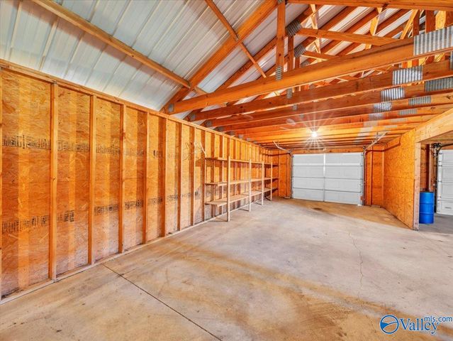 759 Carter Grove Road, Toney, AL 35773