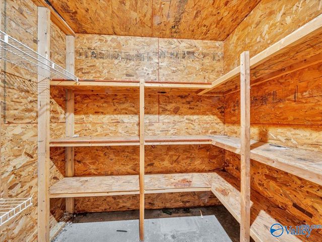 759 Carter Grove Road, Toney, AL 35773