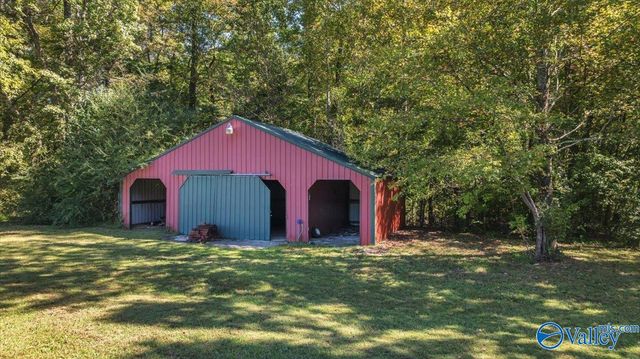 759 Carter Grove Road, Toney, AL 35773