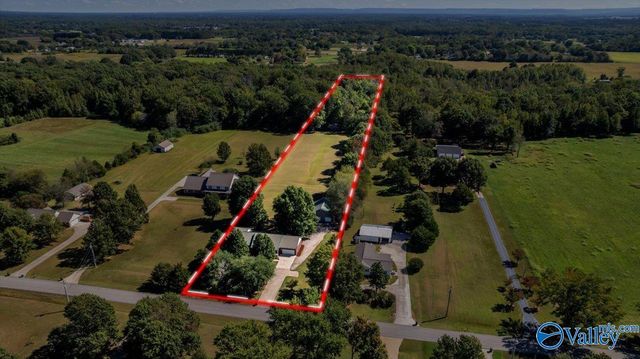 759 Carter Grove Road, Toney, AL 35773