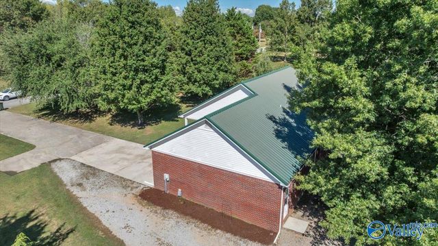 759 Carter Grove Road, Toney, AL 35773