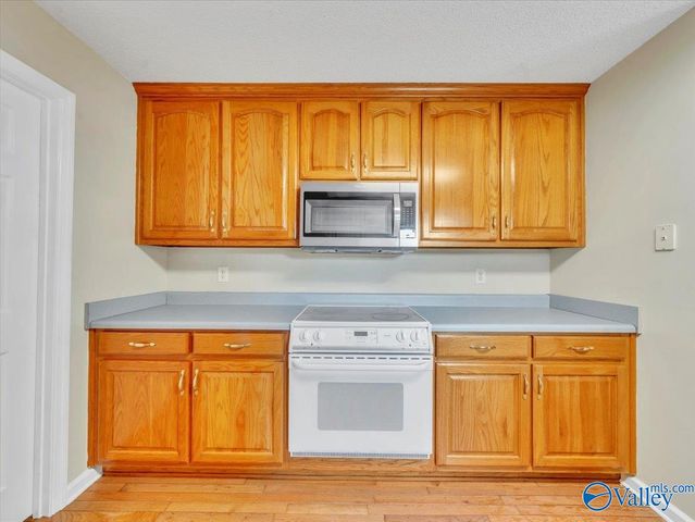 759 Carter Grove Road, Toney, AL 35773