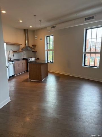 804 N Main Street 2A, Rochester, MI 48307