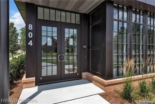 804 N Main Street 2A, Rochester, MI 48307