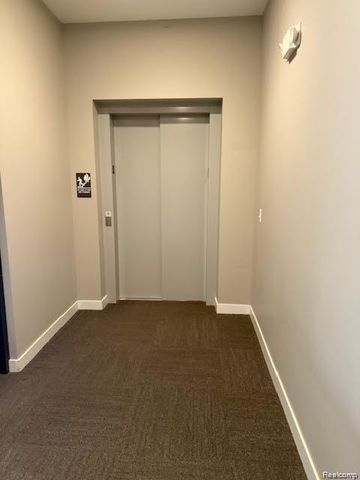 804 N Main Street 2A, Rochester, MI 48307