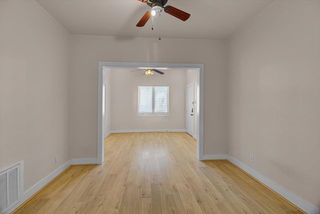 1017 11th Street 2, Galveston, TX 77550