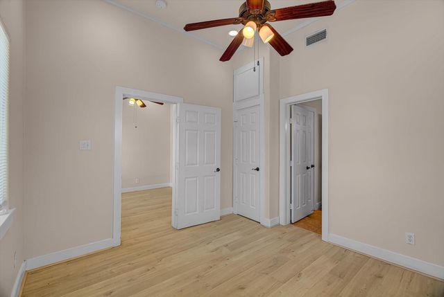 1017 11th Street 2, Galveston, TX 77550