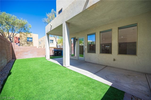 6471 Spiced Butter Rum Street, North Las Vegas, NV 89084