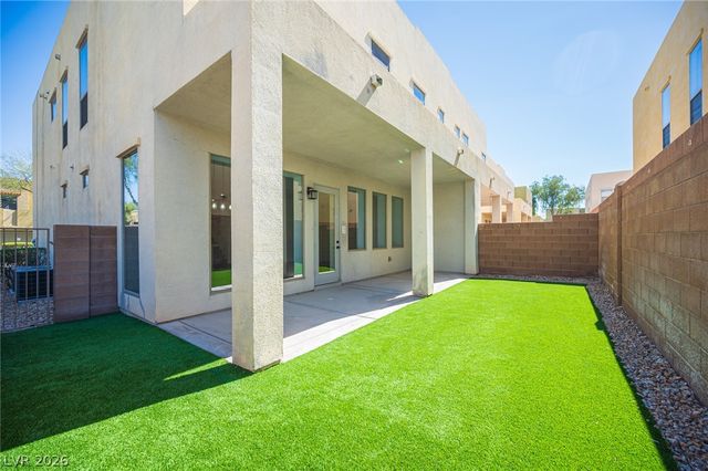 6471 Spiced Butter Rum Street, North Las Vegas, NV 89084