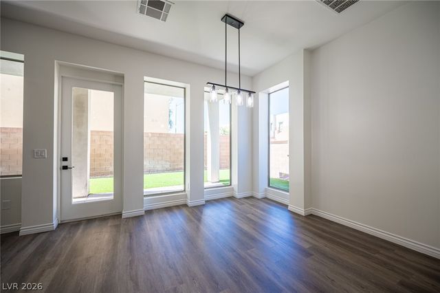 6471 Spiced Butter Rum Street, North Las Vegas, NV 89084