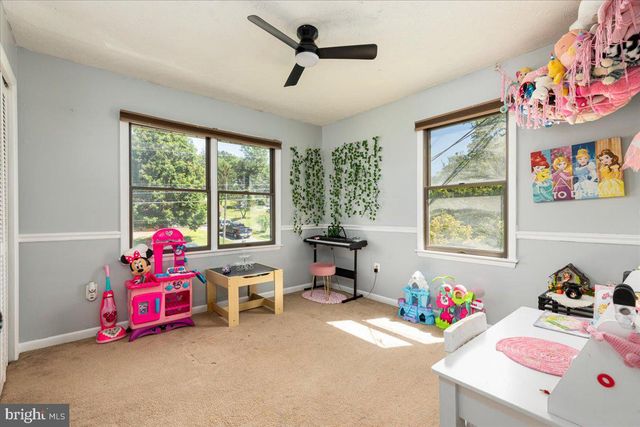 1475 MARKHAM ST, Front Royal, VA 22630
