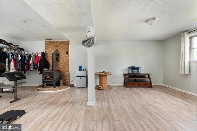 1475 MARKHAM ST, Front Royal, VA 22630