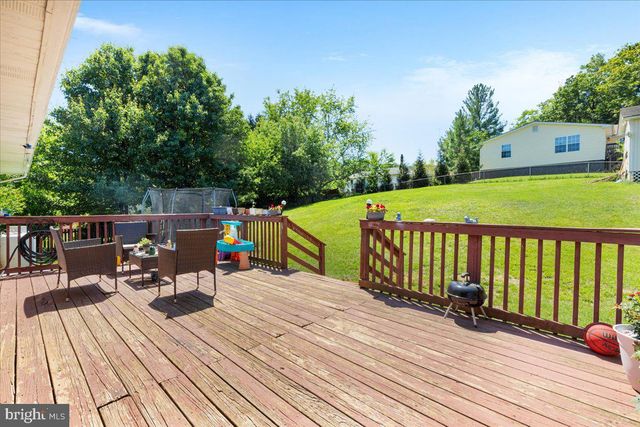1475 MARKHAM ST, Front Royal, VA 22630