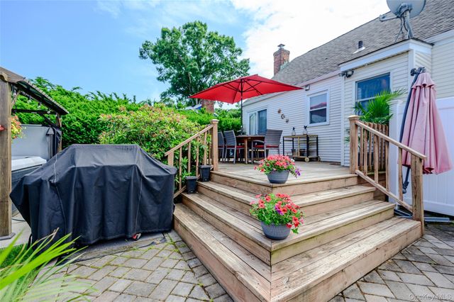 26 Rhode Avenue, Merrick, NY 11566