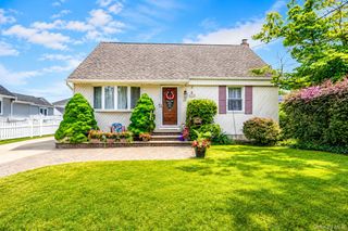 26 Rhode Avenue, Merrick, NY 11566