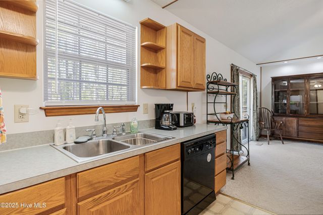 1393 Grace Road, Boiling Spring Lakes, NC 28461