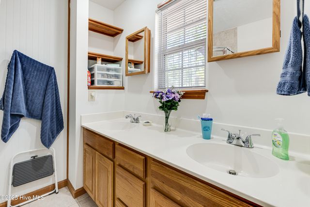 1393 Grace Road, Boiling Spring Lakes, NC 28461
