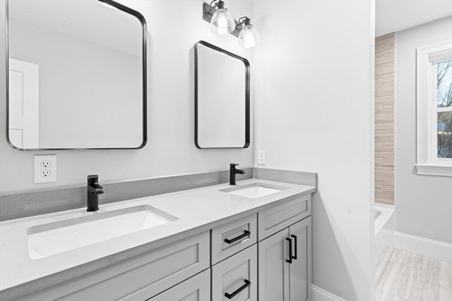 Lot 2-11 Earle Stewart Ln, Wrentham, MA 02093