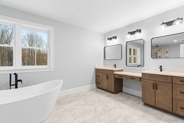 Lot 2-11 Earle Stewart Ln, Wrentham, MA 02093