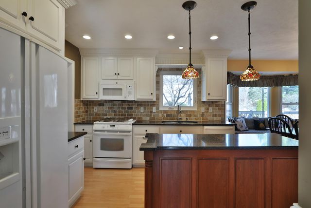 336 Brownsfell Drive, Columbus, OH 43235