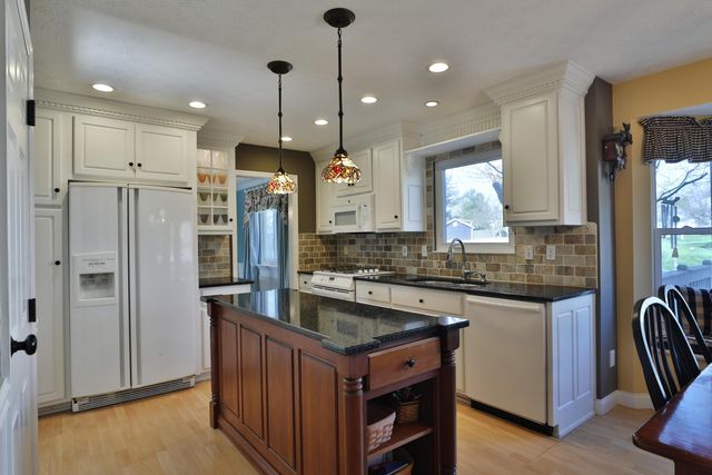 336 Brownsfell Drive, Columbus, OH 43235