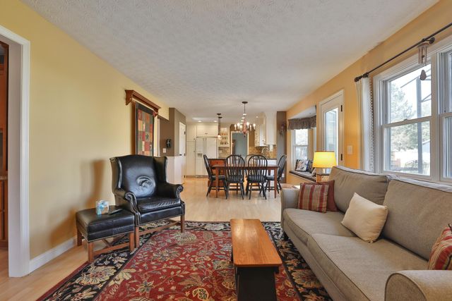 336 Brownsfell Drive, Columbus, OH 43235