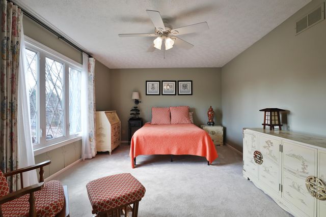 336 Brownsfell Drive, Columbus, OH 43235