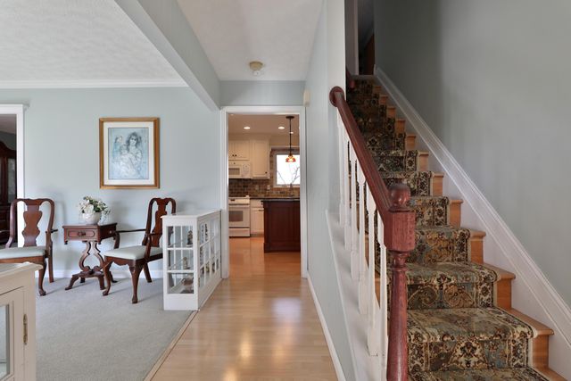 336 Brownsfell Drive, Columbus, OH 43235