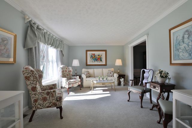 336 Brownsfell Drive, Columbus, OH 43235