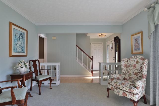 336 Brownsfell Drive, Columbus, OH 43235