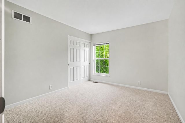 582 Savannah Drive, Walton, KY 41094