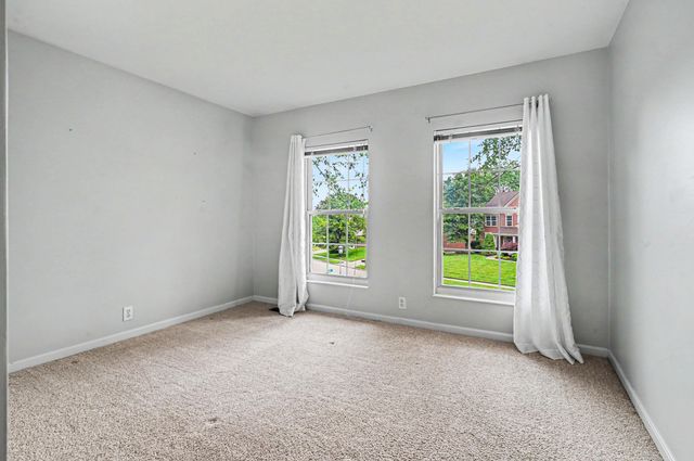 582 Savannah Drive, Walton, KY 41094