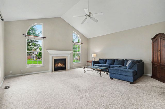 582 Savannah Drive, Walton, KY 41094