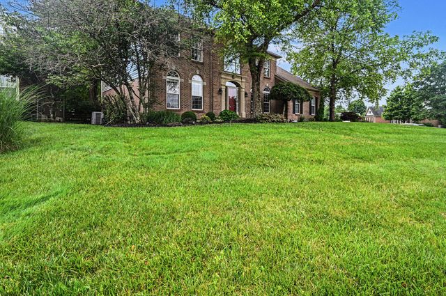 582 Savannah Drive, Walton, KY 41094