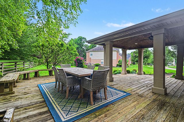 582 Savannah Drive, Walton, KY 41094