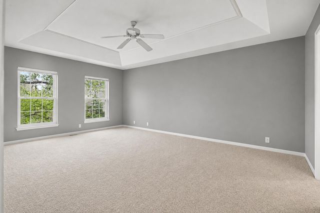 582 Savannah Drive, Walton, KY 41094