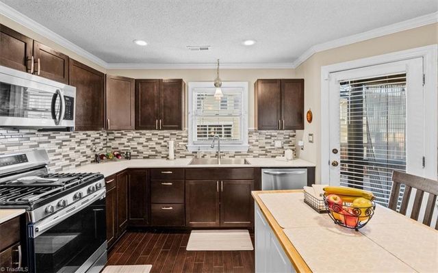 5116 Autumncrest Drive, Greensboro, NC 27407