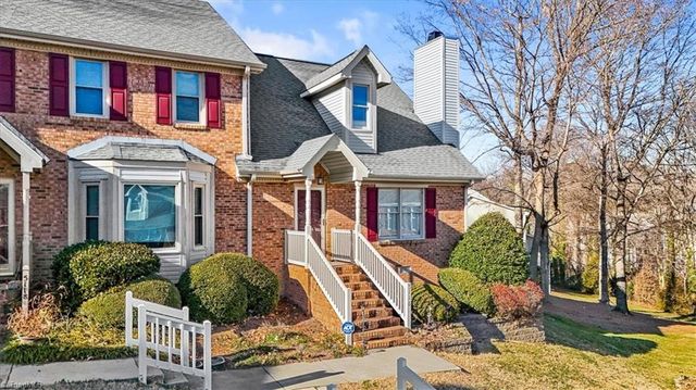 5116 Autumncrest Drive, Greensboro, NC 27407