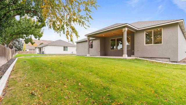1640 Palermo Ave, Richland, WA 99352